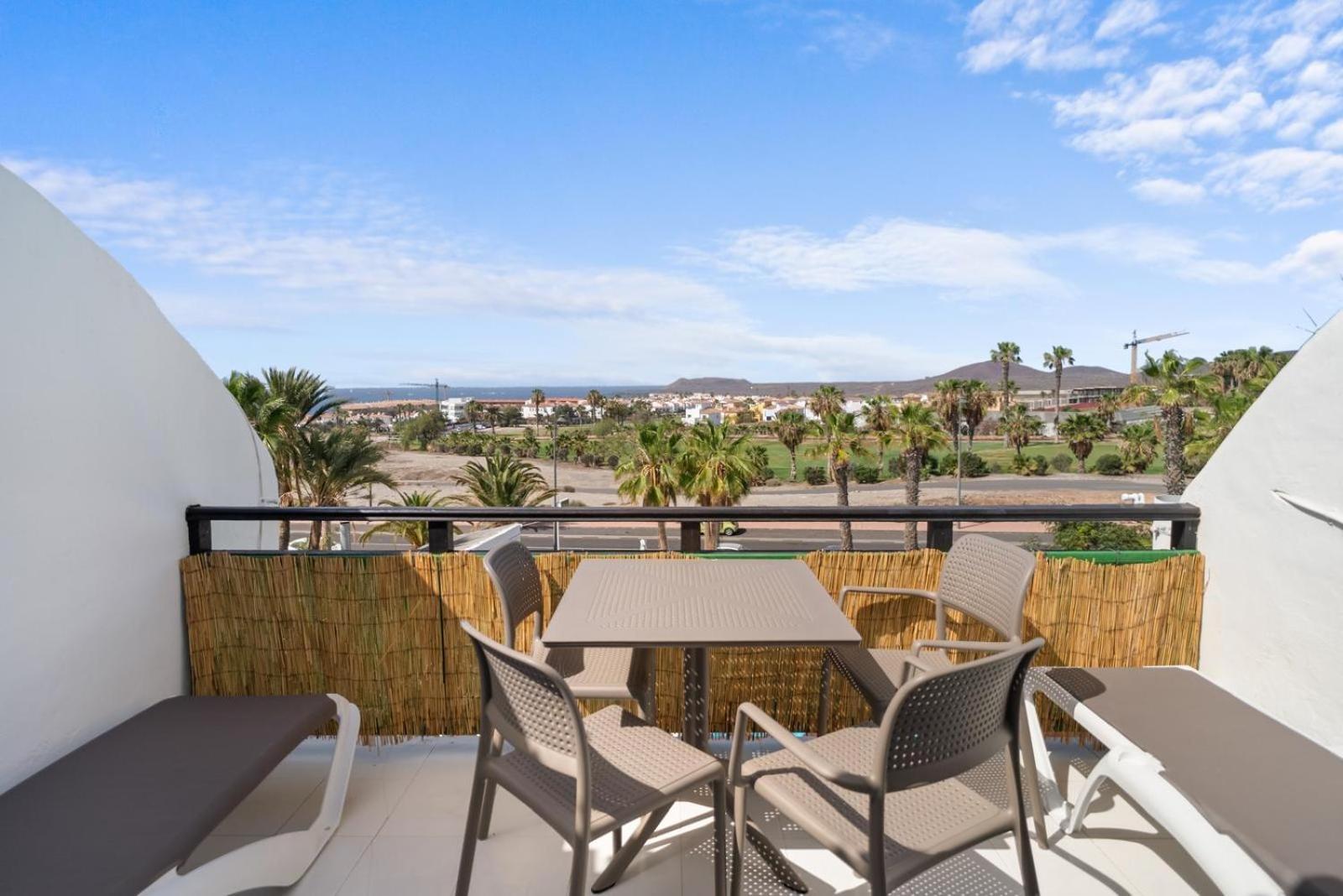Amarilla Golf Apartment San Miguel de Abona Luaran gambar